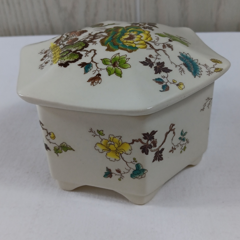 Mason's Ironstone "Formosa"-Lidded Hexagon Trinket Box-Vintage-3 1/4" x 4 3/4" - Picture 3 of 8